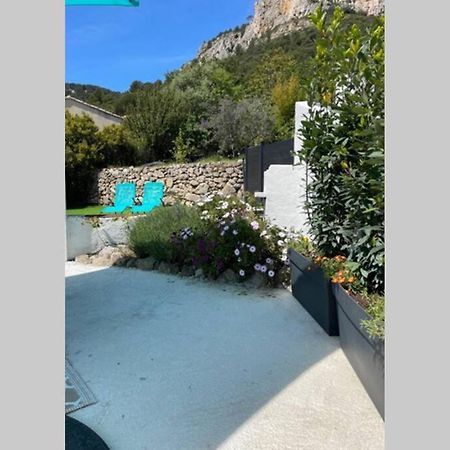 Maison Avec Jardin, Parking Entre Mer Et Montagne Le Revest-le-Eaux Kültér fotó